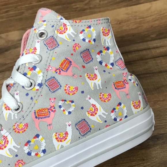 CONVERSE CTAS HIGH TOP BRAND NEW - Picture 7 of 15